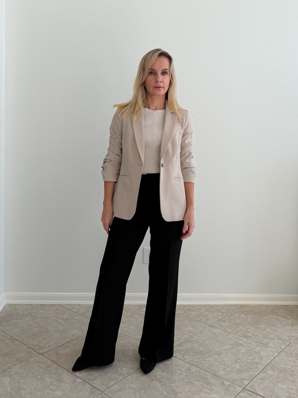 Calvin Klein Taupe Ruched Sleeve One Button Blazer 8P Petite